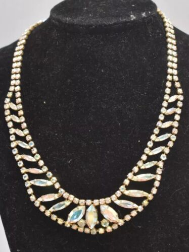 Vintage 1950s Aurora Borealis Rhinestone Statement Necklace – 44cm