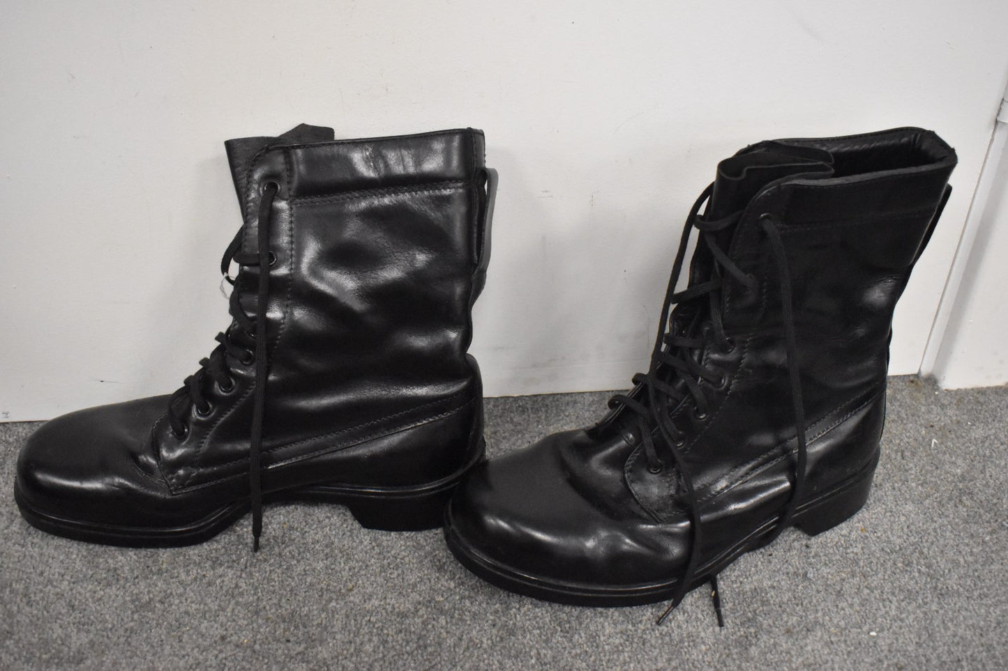 British Army Black High Leg Leather Combat Boots – Size UK 7 / EU 41