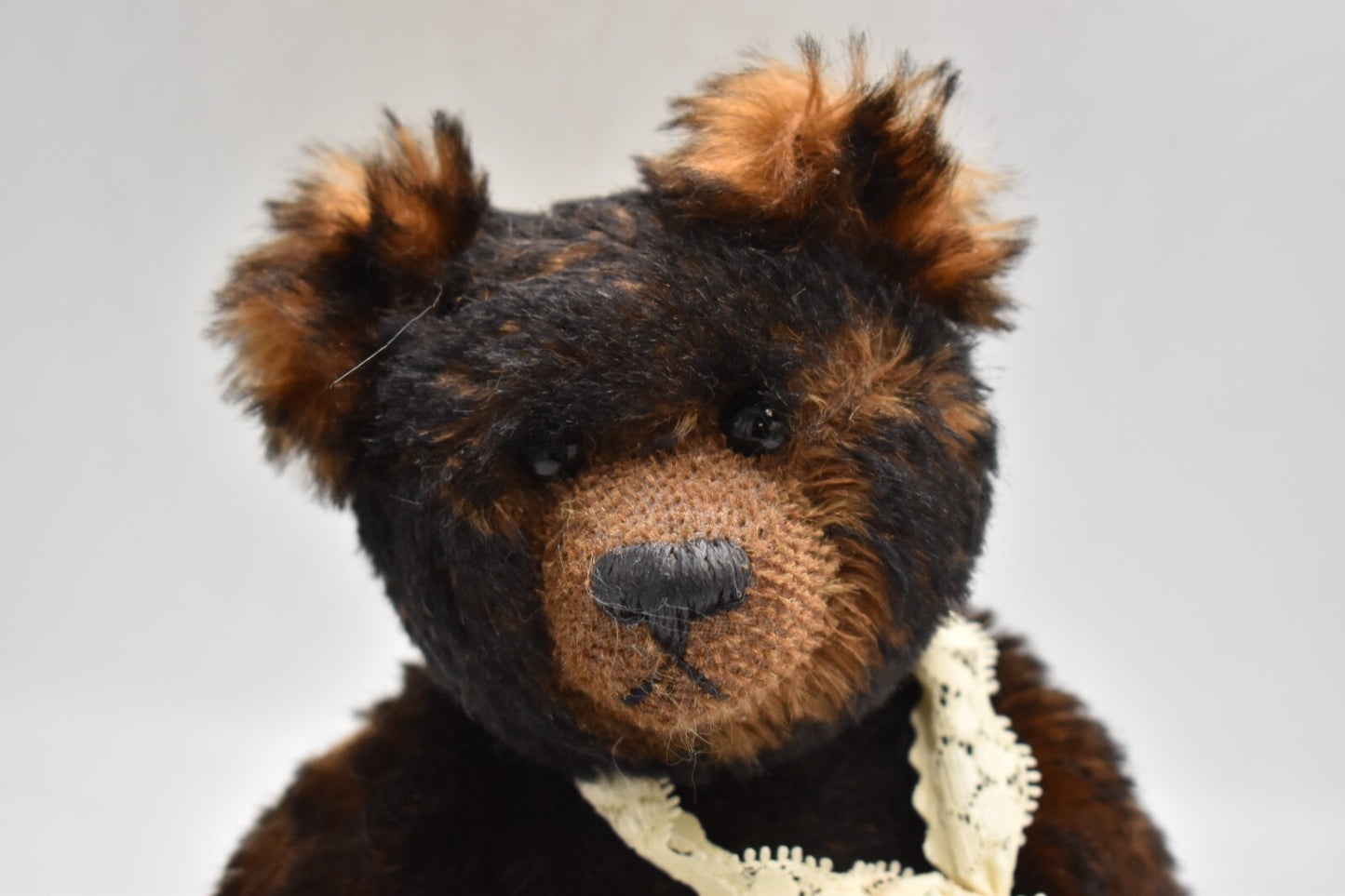Artist Bear “Ellie Bear” by Cheryl Kingsley – Cherbears – OOAK Mohair – Tagged