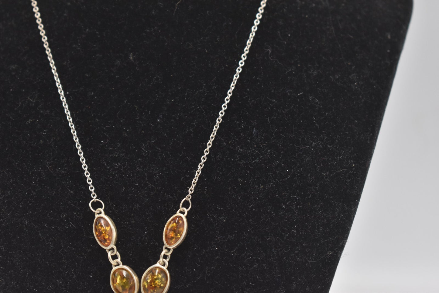 Vintage 925 Sterling Silver Amber and Diamond Teardrop Necklace