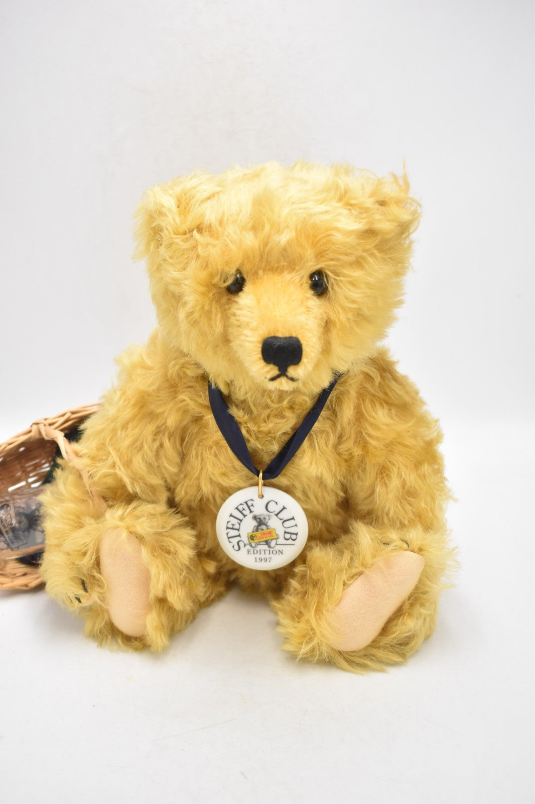 Steiff Millennium 2000 Teddy Bear 420184 Limited Edition – 32cm