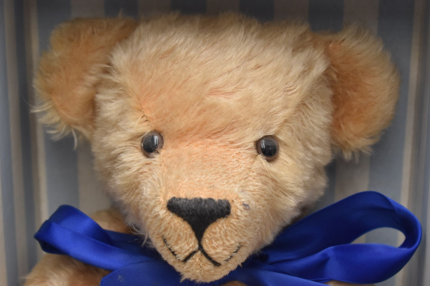 Merrythought Diamond Jubilee Bear 1930–1990 – Limited Edition #1873