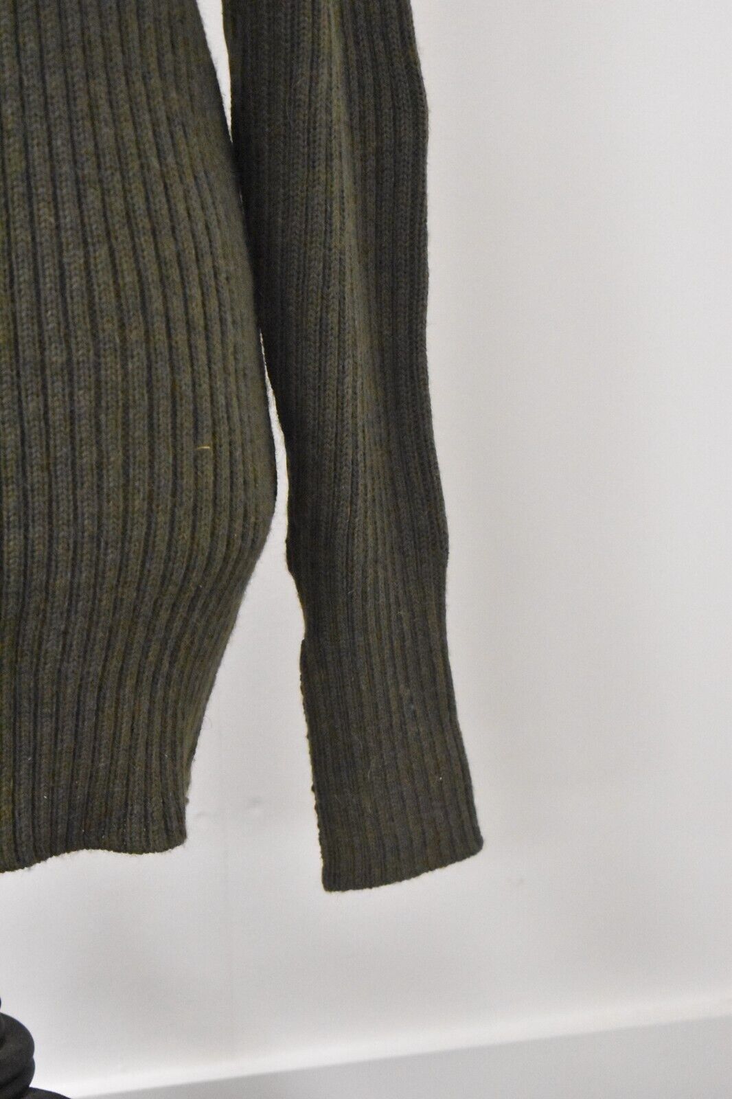 British Army Olive Green Wool Jumper Pullover Thermal Jersey - Size 100cm