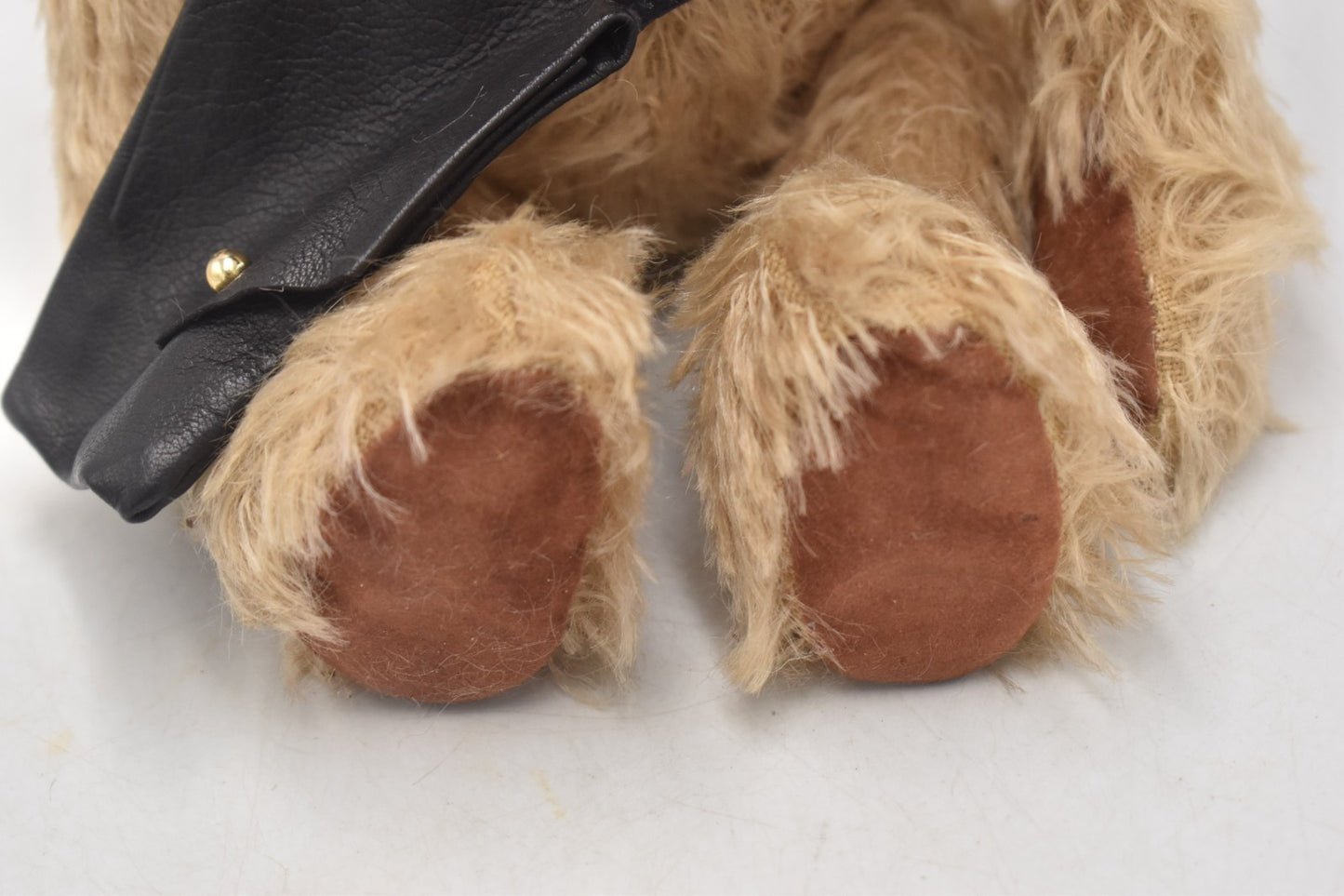 Wood U Like “Ambrose” Yes/No Bear – OOAK Artist Teddy Bear by Richard & Lisa Gun
