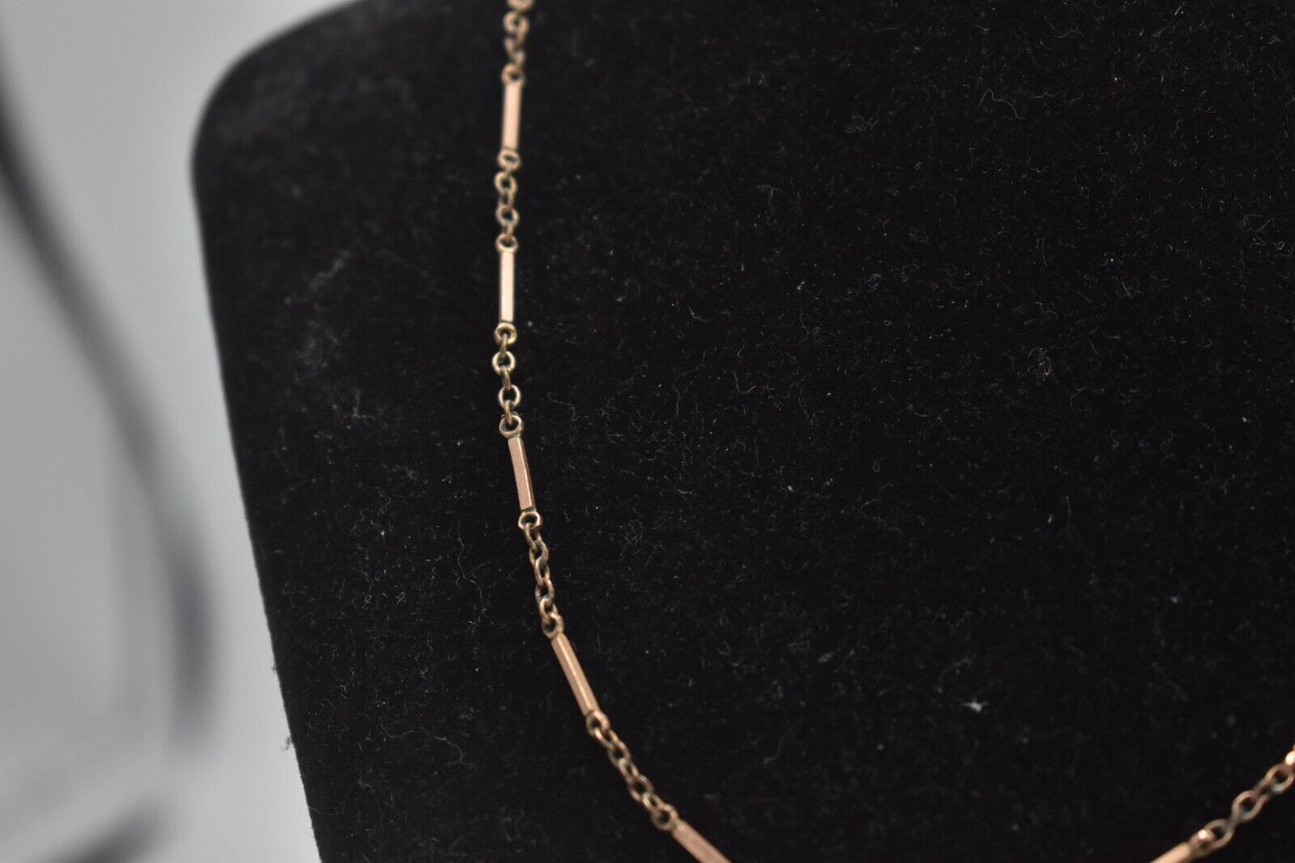 Vintage Bronze Tone Choker Necklace – 42cm – Elegant Costume Jewellery
