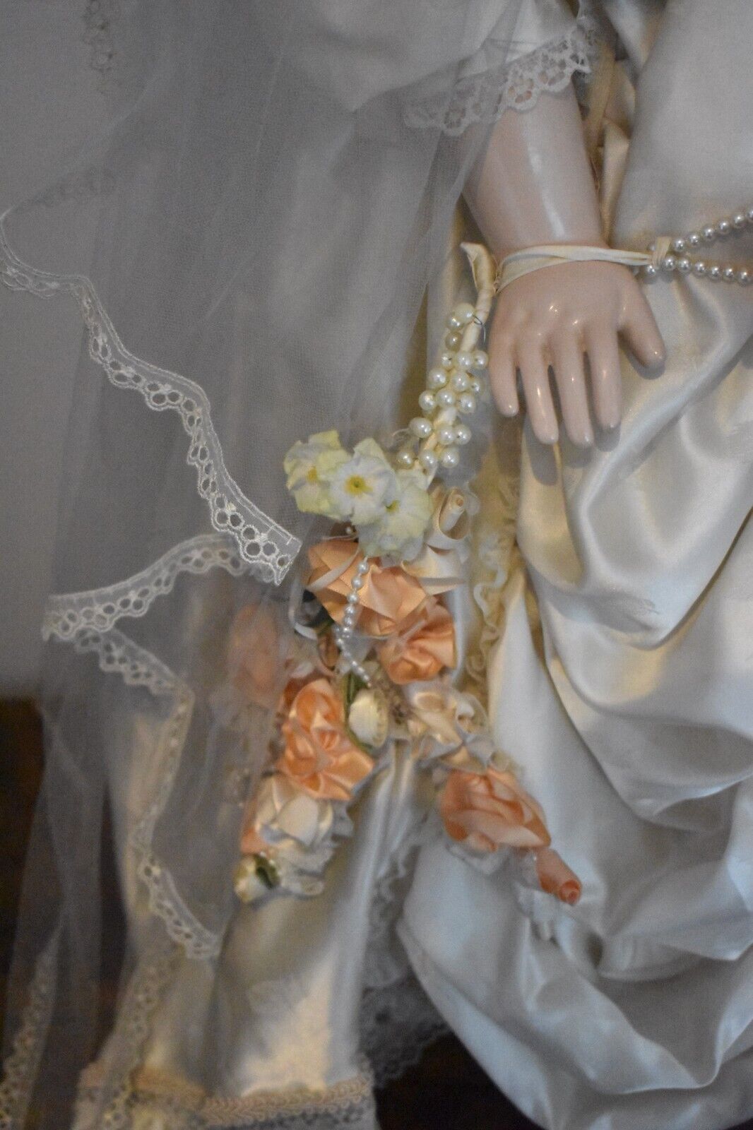 Vintage Reproduction French Bru Jumeau Bride Doll with Seeley Body – 80cm Bisque