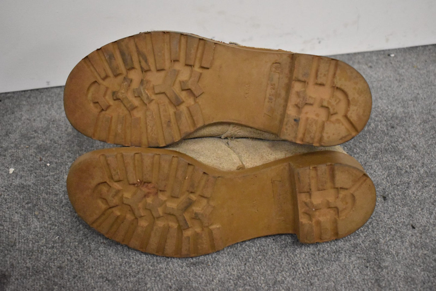 British Army Desert Combat Boots – UK Size 7