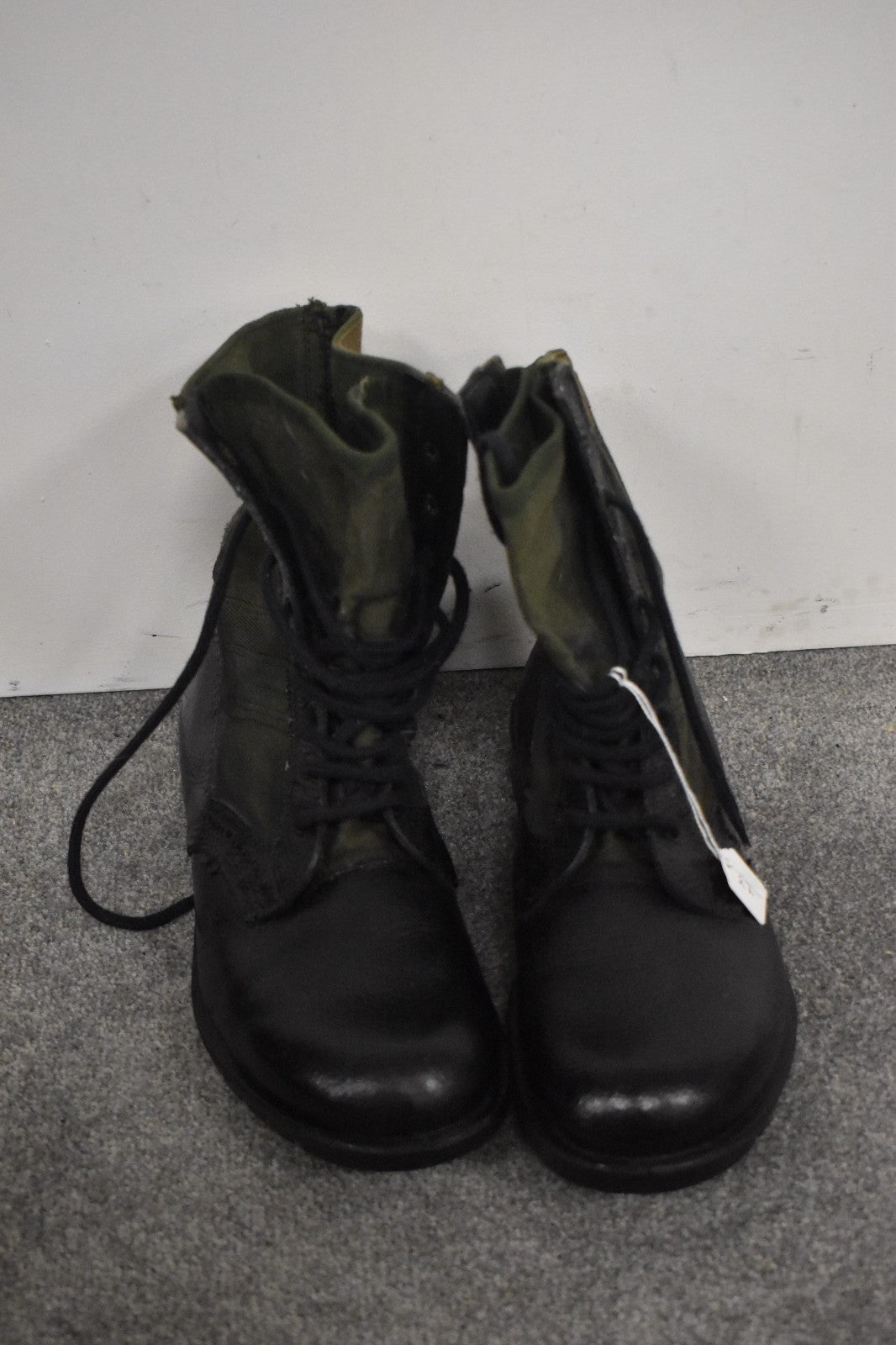 British Army Jungle Boots – UK Size 7 / EU 41