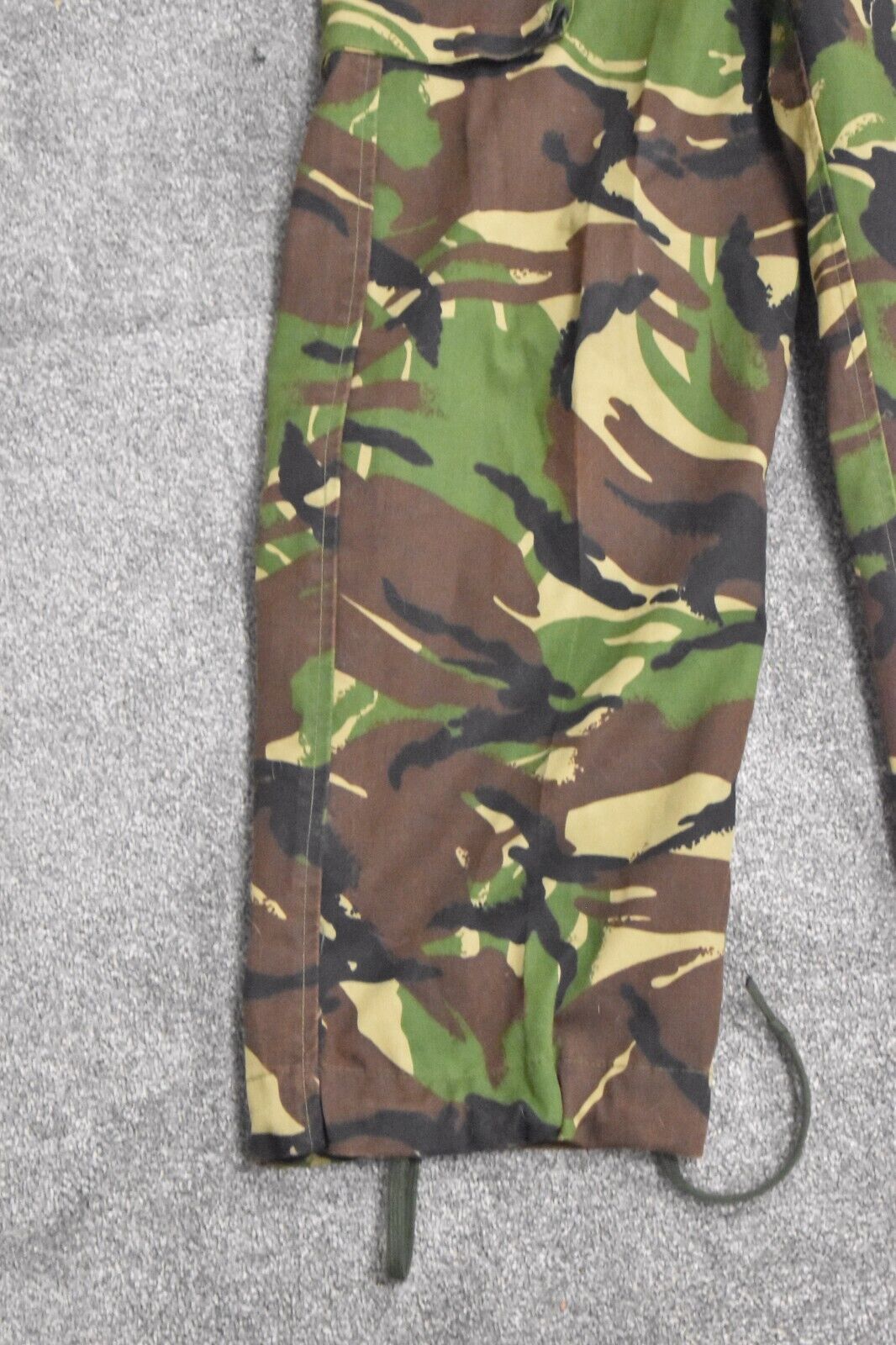 British Army DPM Lightweight Woodland Camo Combat Trousers – Size 75/76/92