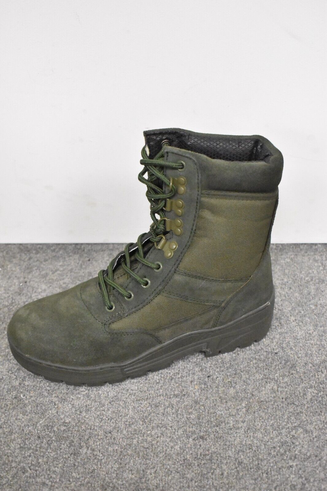 British Army Jungle Boots, Size 8 Medium
