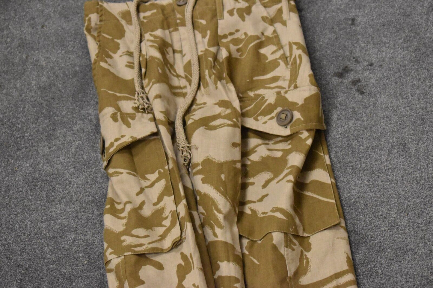 British Army Desert DPM Tropical Combat Trousers – Lightweight – Size 75/80/96
