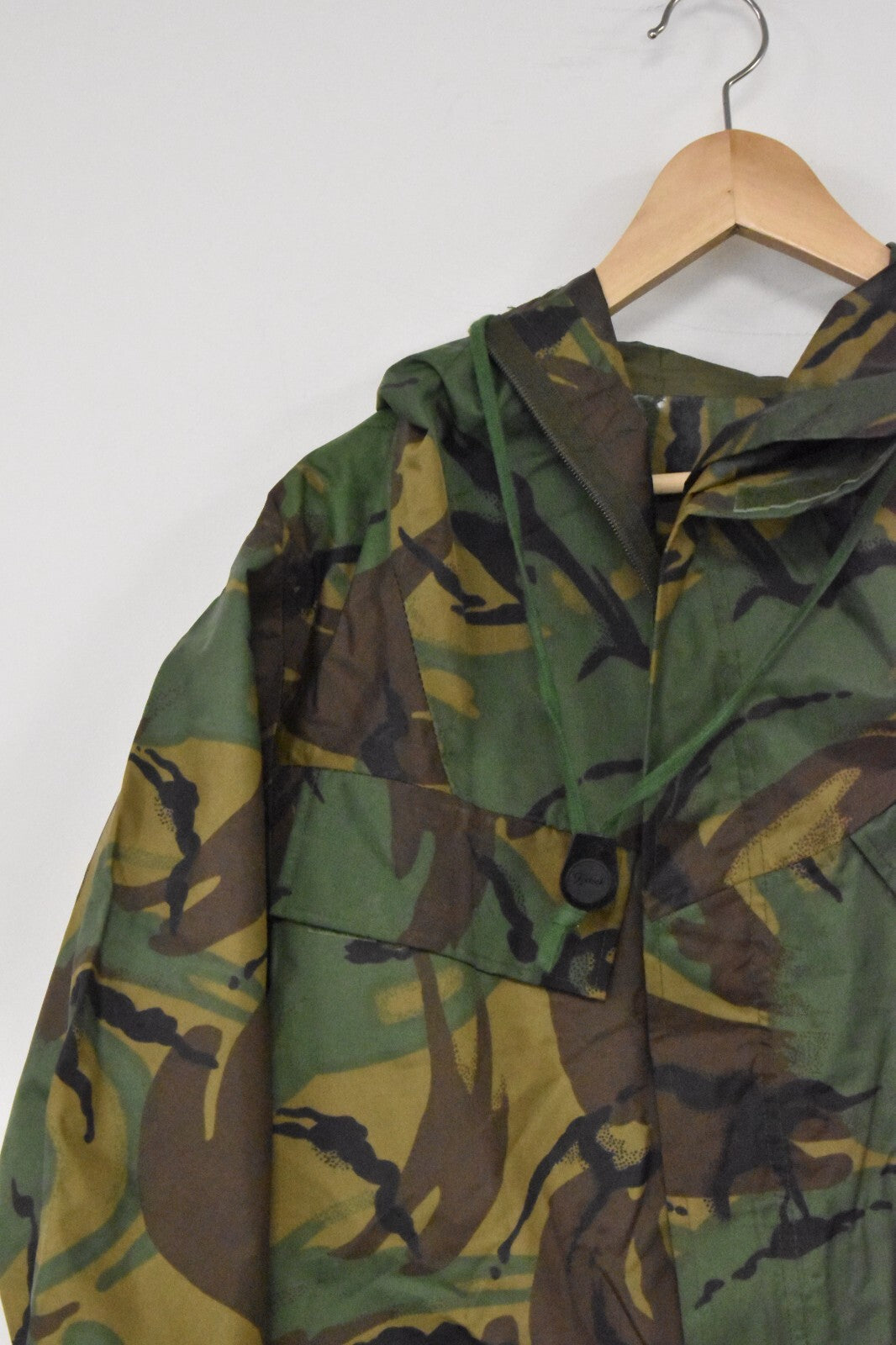 British Army Smock PVC Waterproof DPM Woodland Hooded Jacket Medium 170/90