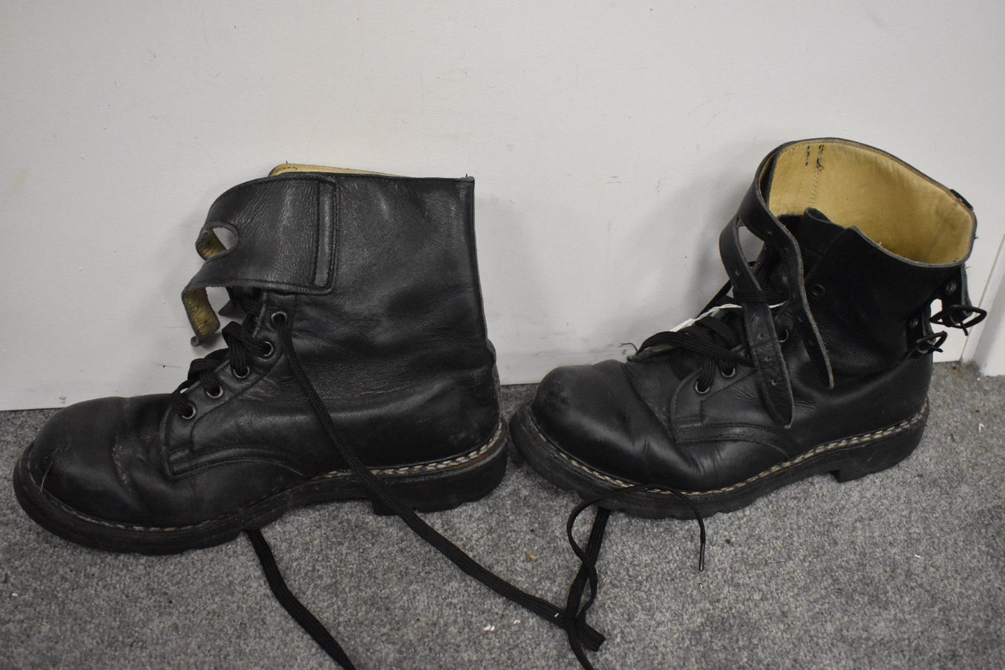 Austrian Army Heereseigentum Steinkogler Black Leather Combat Boots – Size 7
