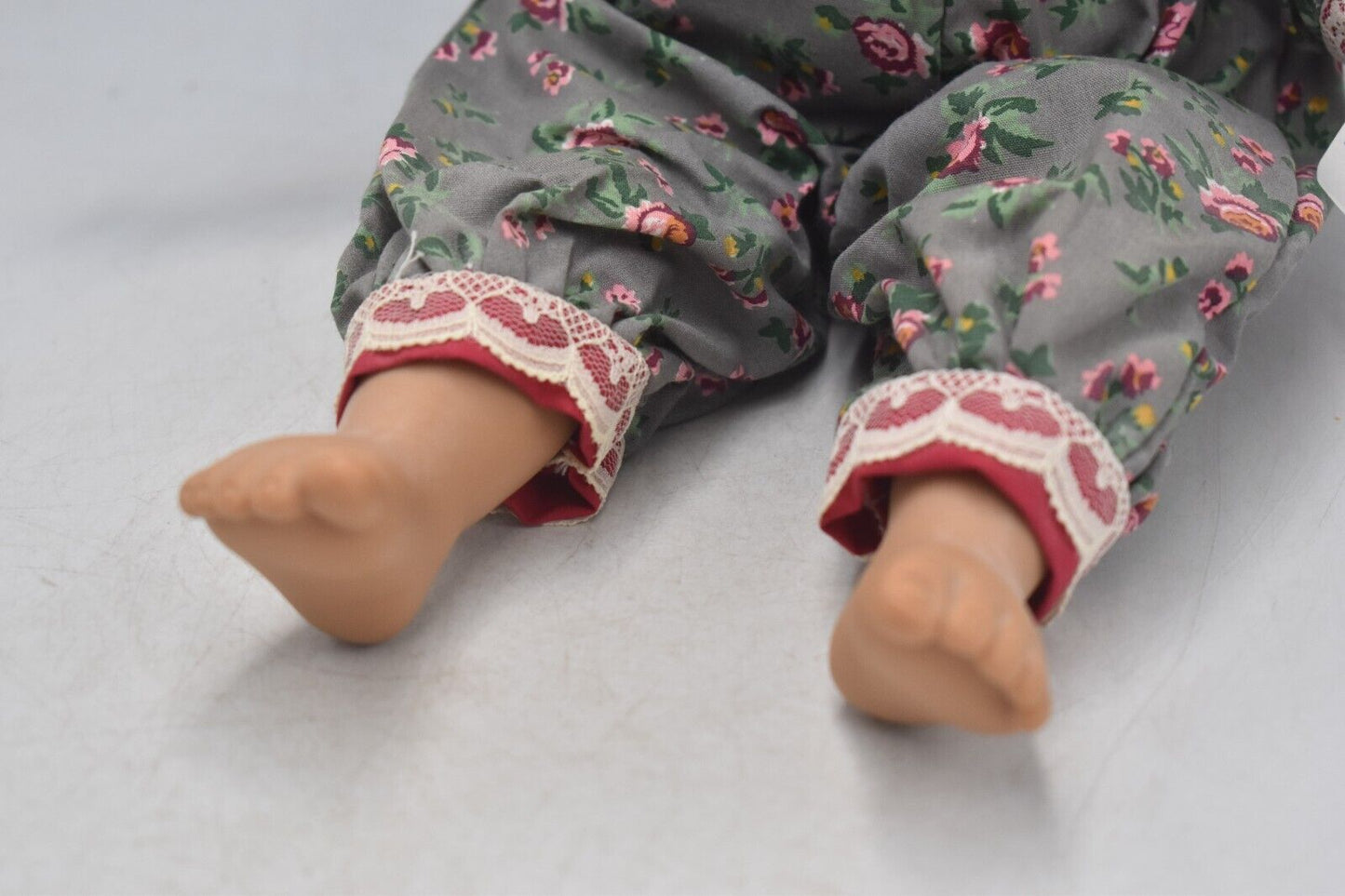 Vintage Spanish Expressions Doll – Crying Baby Girl – Hard Plastic – 36cm – 1980