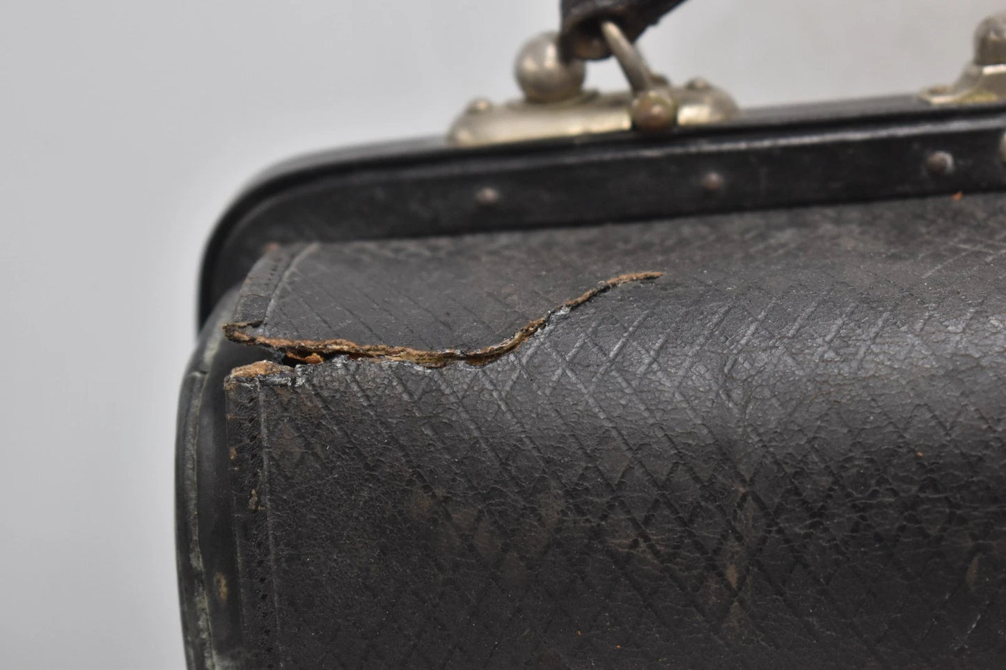 Antique Edwardian Leather Portmanteau Case Bag with Contents 32cm