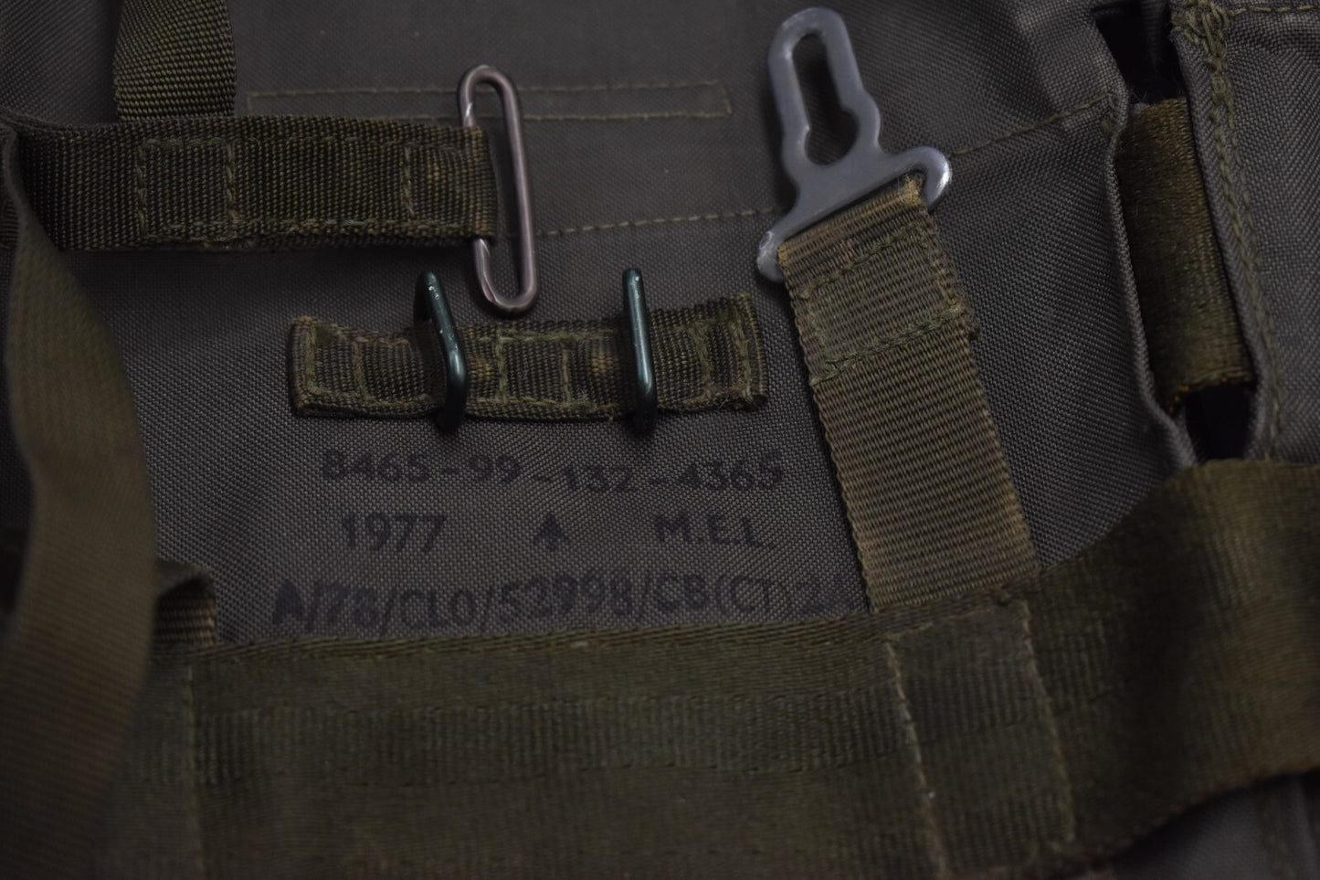 British Army 58 Pattern MKII Nylon/Butyl Trials Kidney Pouches – Dated 1977