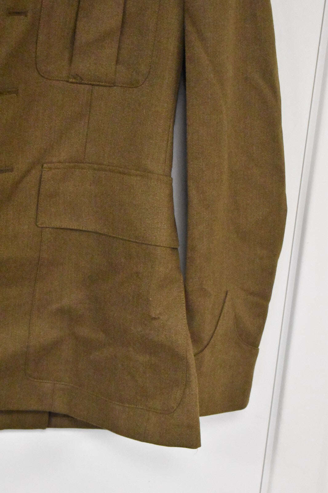 British Army Men’s No. 2 Dress Jacket – Yorkshire Regiment – Size 182/100/84