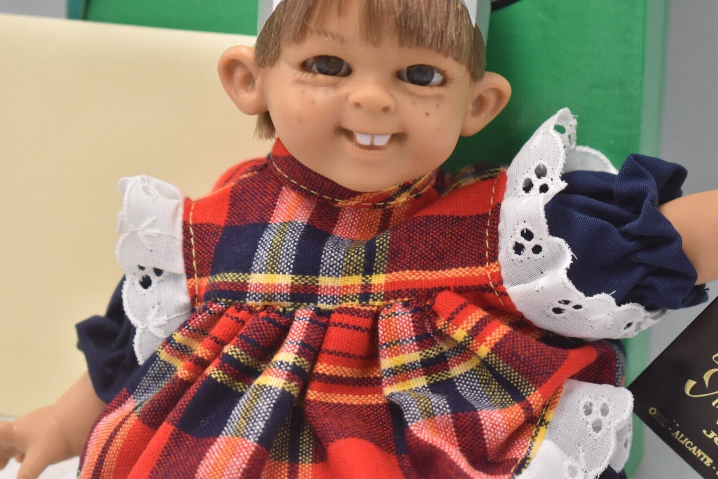 Vintage D'Anton Jos Danielle Girl Doll – Hard Plastic Expressions Doll, COA & Box