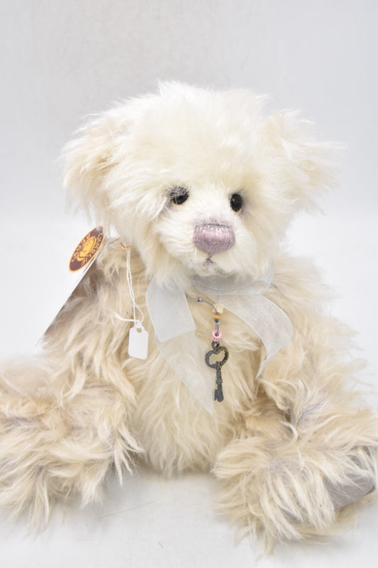 Charlie Bears Charlie 2015 Mohair Year Bear – Retired LE 382/1000 – Isabelle Lee