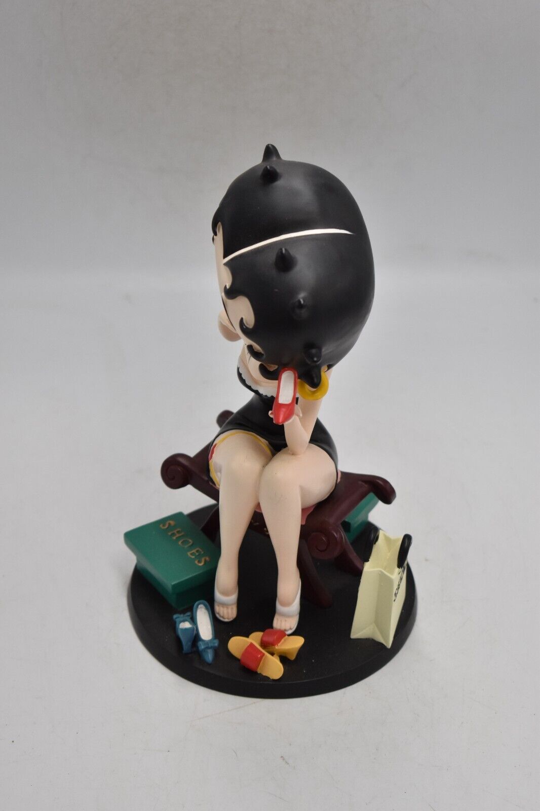Betty Boop Fitting Shoes Figurine – King Features Syndicate