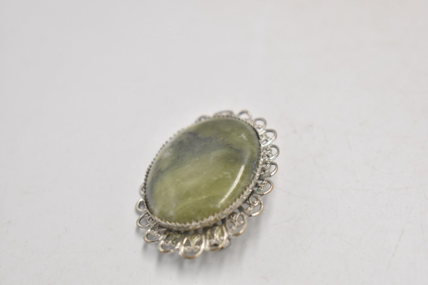Vintage Serpentine and Silver Metal Large Oval Brooch – Costume Jewellery