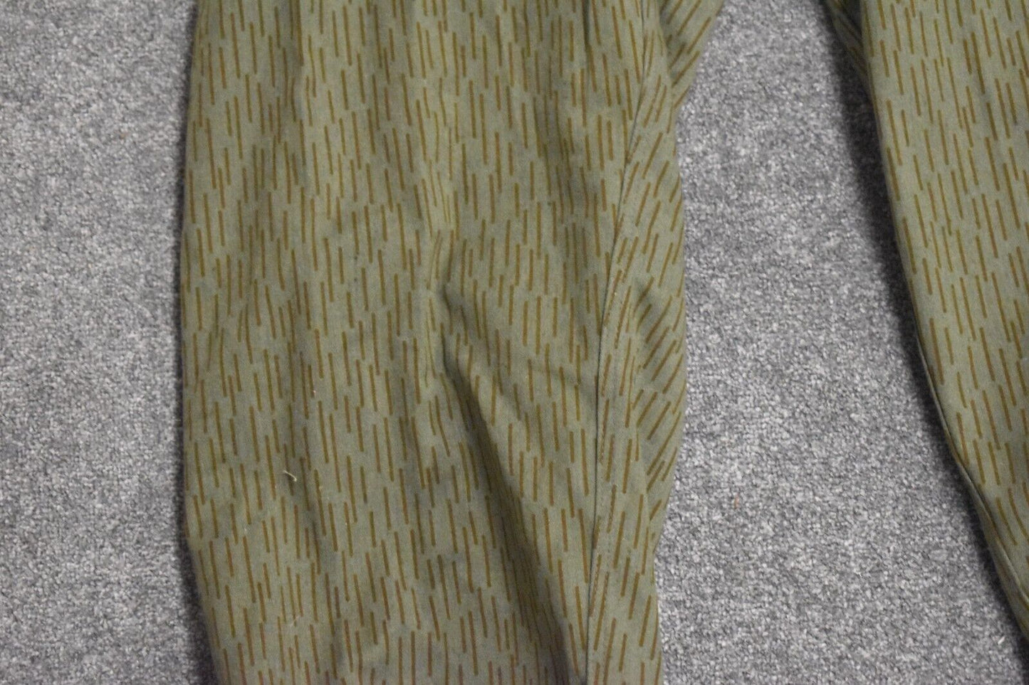 East German Army Trousers - Raindrop Strichtarn Camo 34" Waist