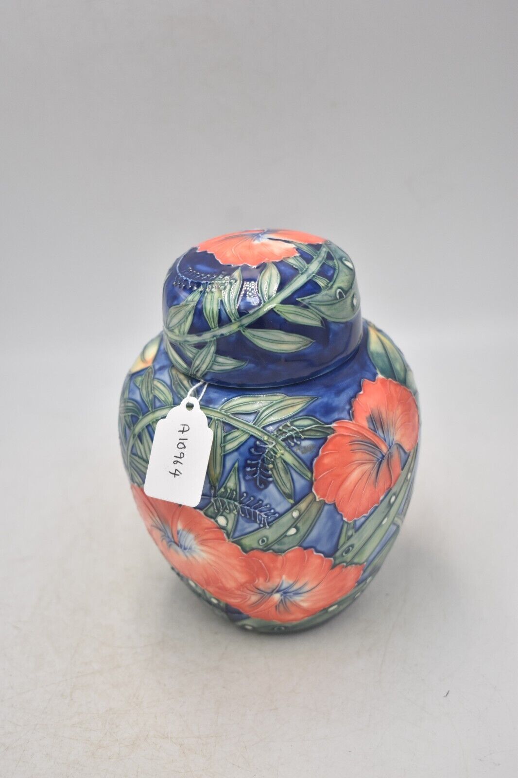 Vintage Old Tupton Ware Hand-Painted Lidded Ginger Jar – Floral Decoration
