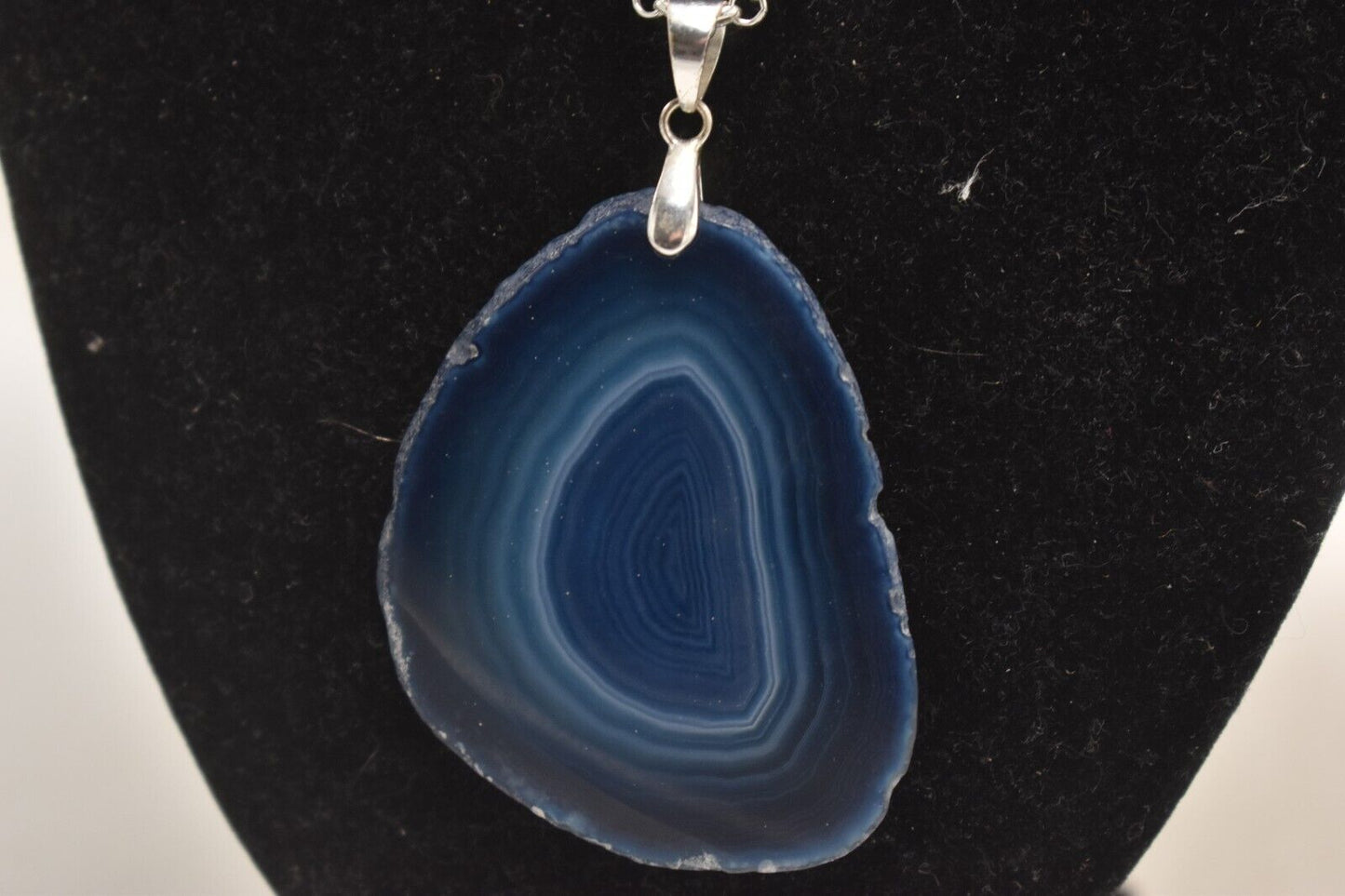 Vintage Sterling Silver 925 & Blue Agate Pendant Necklace – 80cm Chain