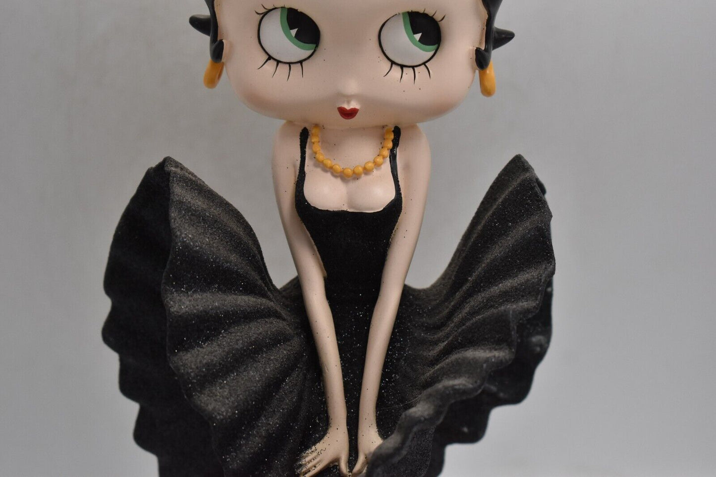 Betty Boop Cool Breeze Black Dress Figurine – King Features Syndicate
