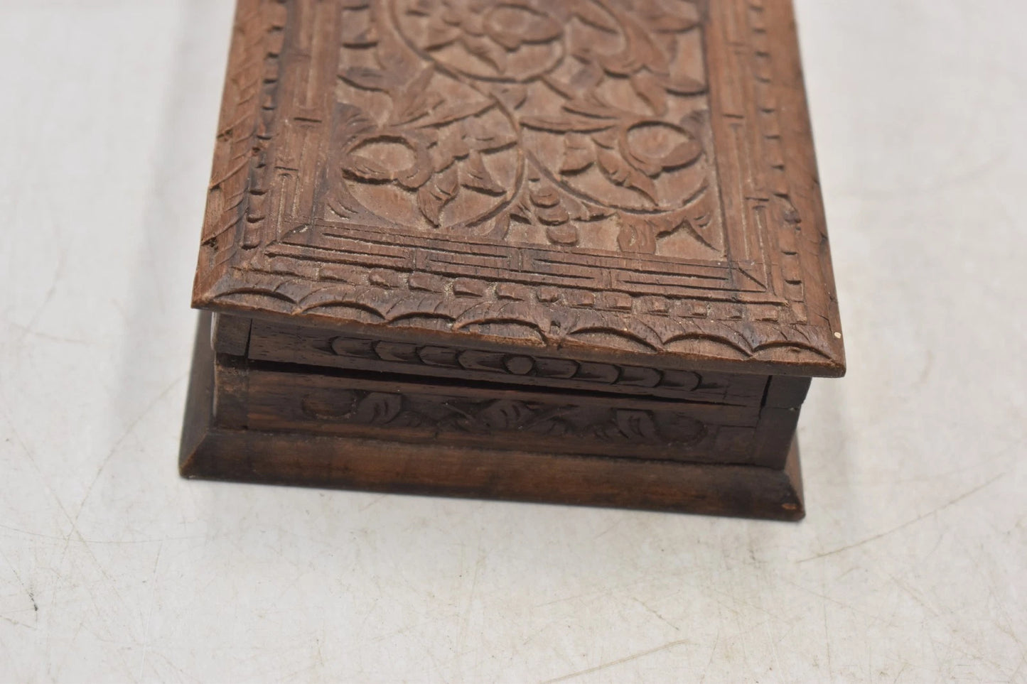 Antique Hand Carved Hardwood Cribbage Board with Storage Box