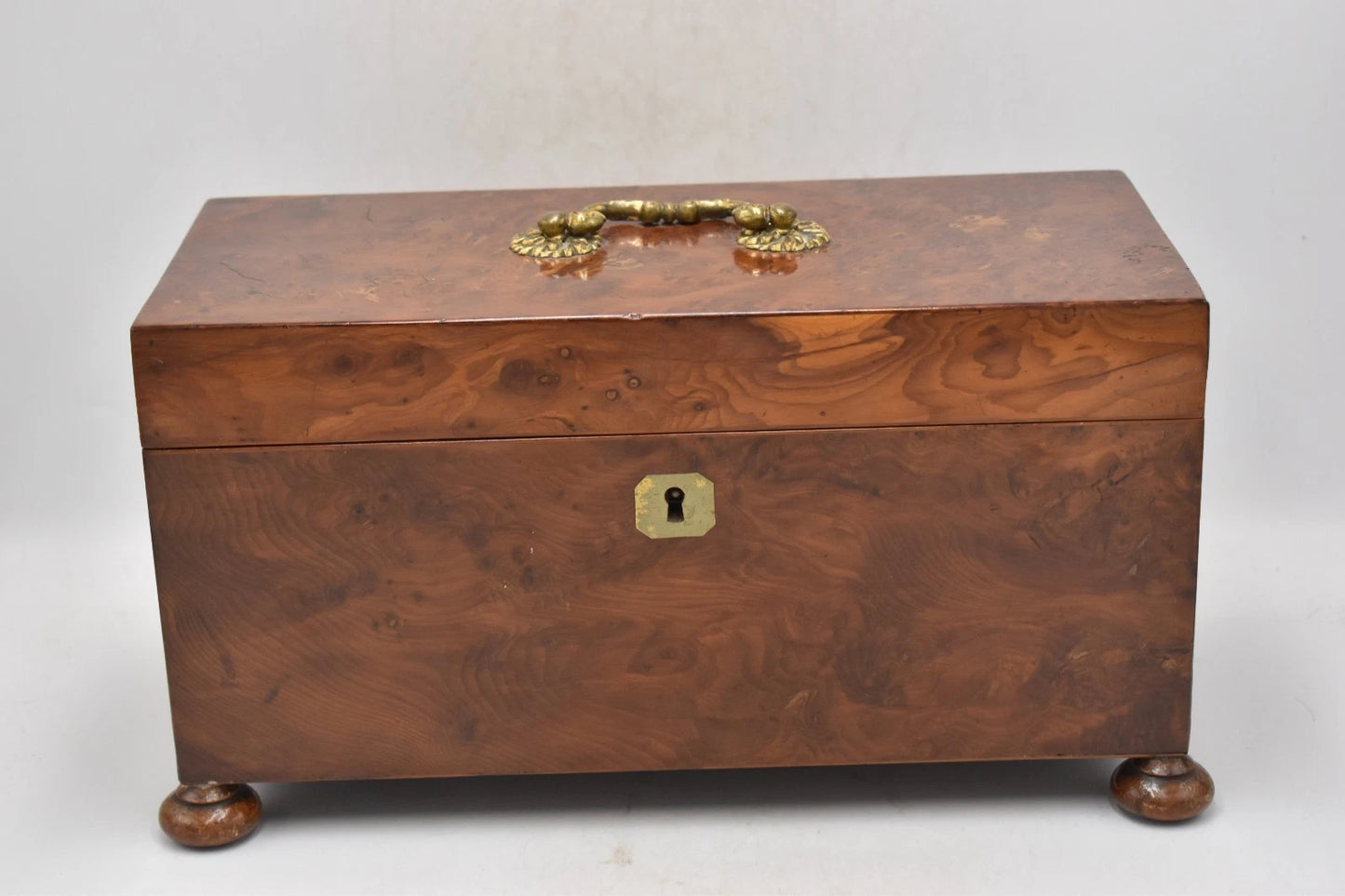 Antique Georgian Burr Walnut Tea Caddy with Silver Scallop Spoon