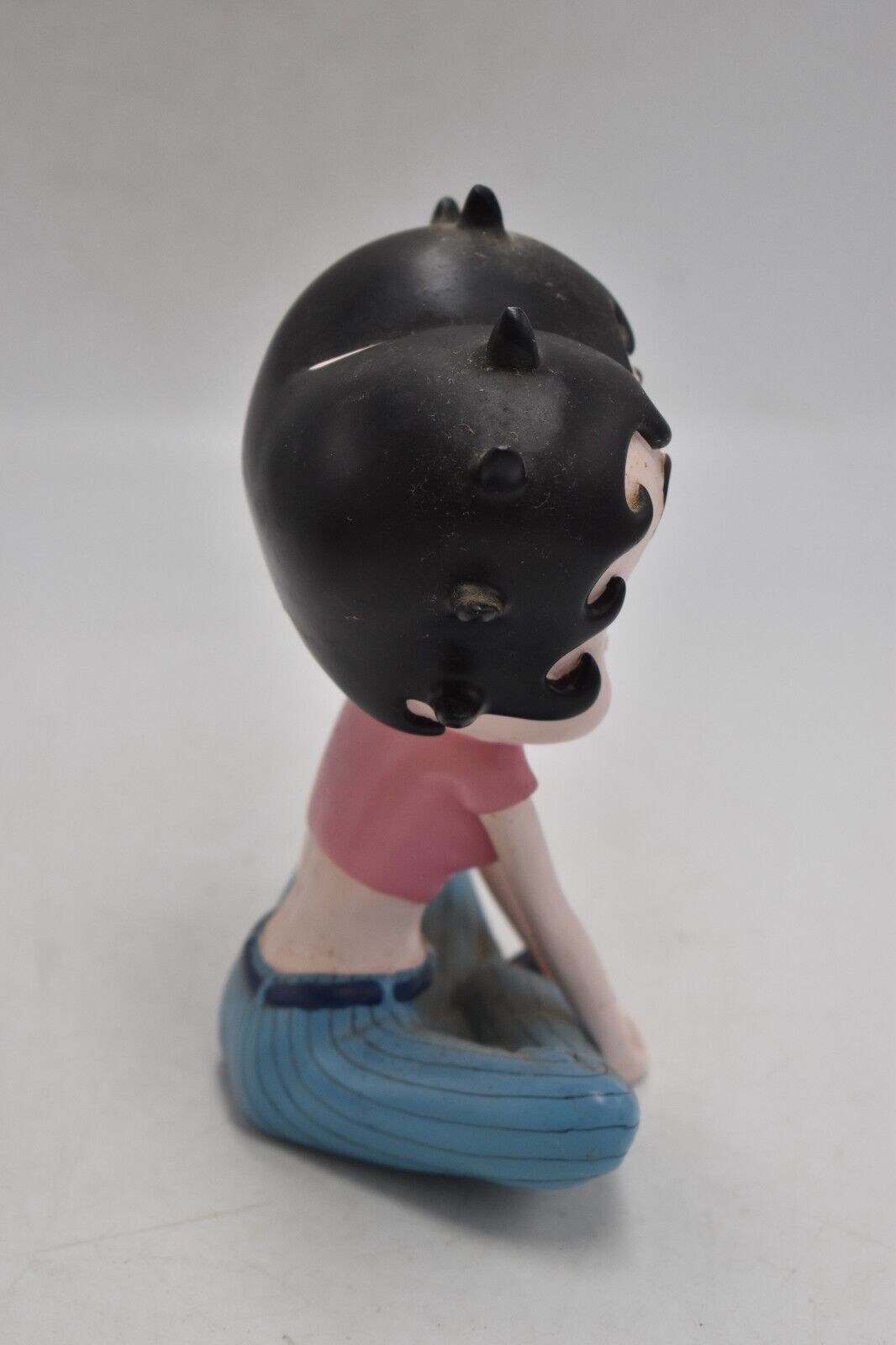 Betty Boop Sitting Cross-Legged Figurine – King Features Syndicate
