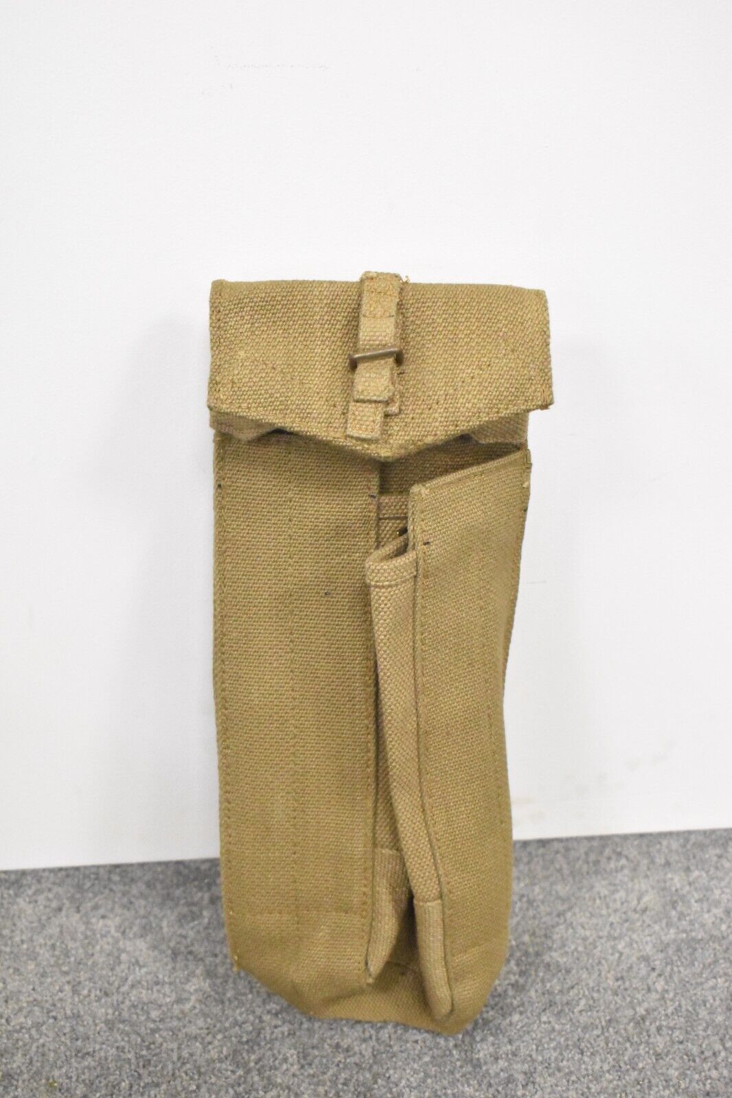 British Army 37 Pattern MK3 Ammunition Pouch – MECO Dated 1952