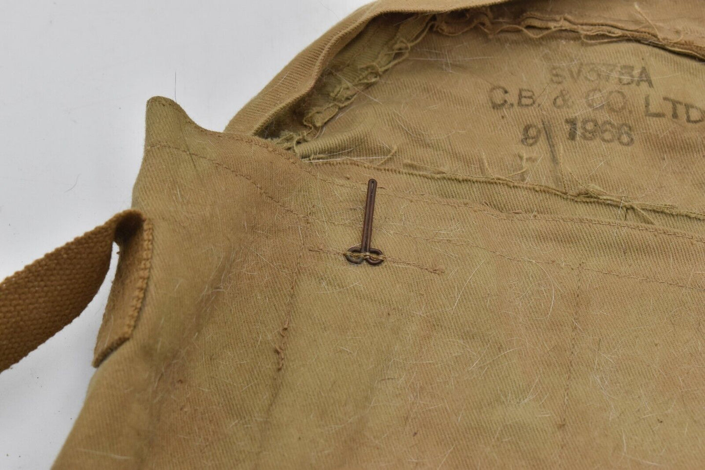 British Army L2 Grenade Bag/ Satchel – CB & Co Ltd 1966 Dated