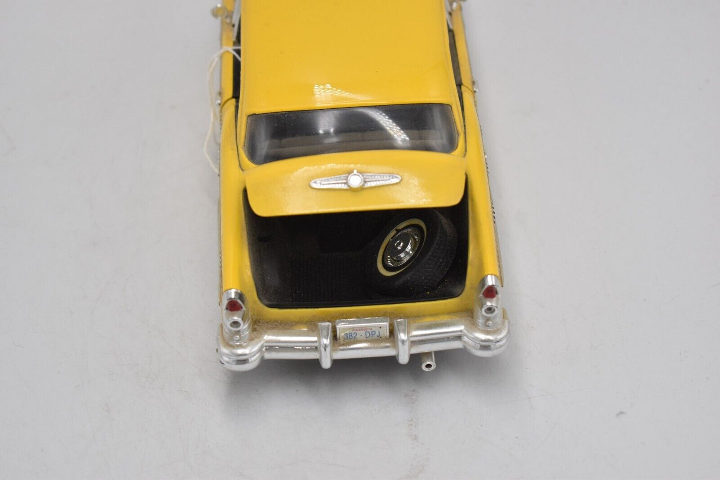 Mira 1955 Buick Century American Taxi 1/18 Scale Model Car #6116