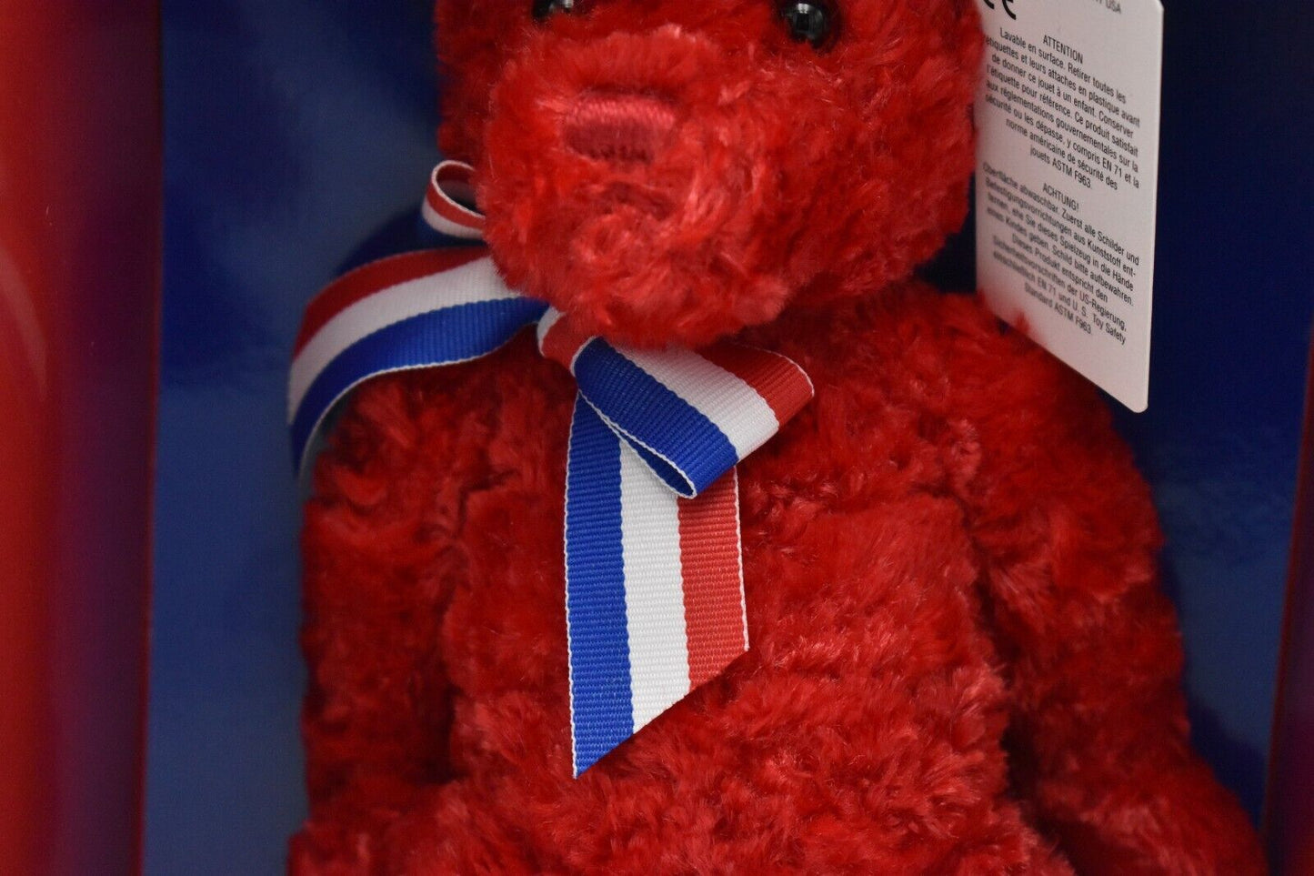 Gund Collector's Bear 2004 Soft Plush Teddy Bear Retired & Boxed