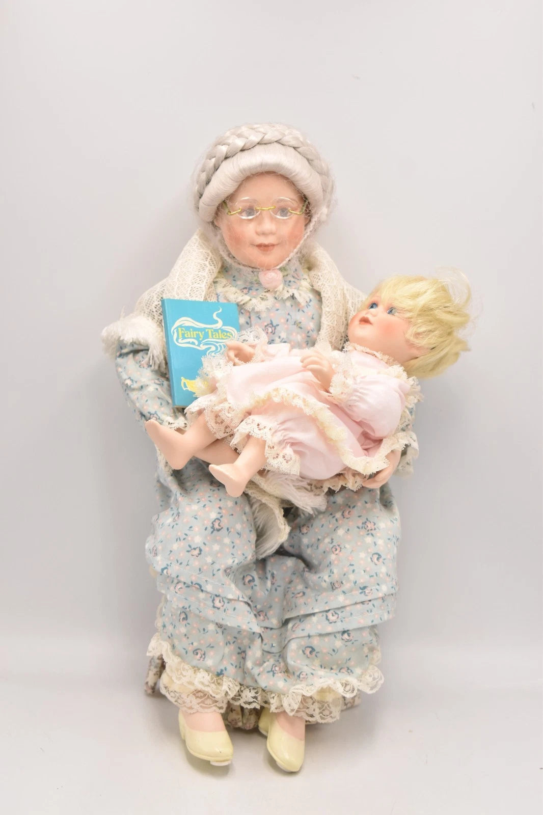 Vintage Danbury Mint Once Upon a Time Grandmother Granddaughter Porcelain Dolls
