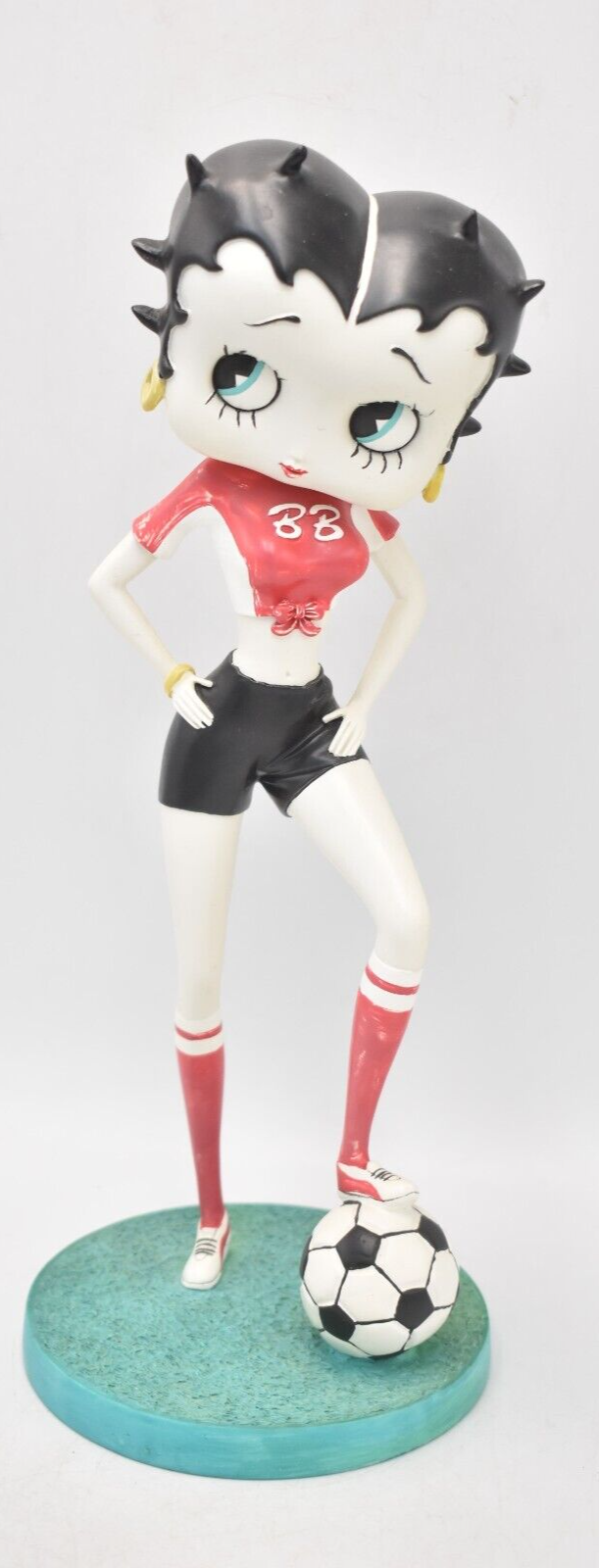 Betty Boop Footballer Figurine Statue Ornament – King Features Syndicate 2002