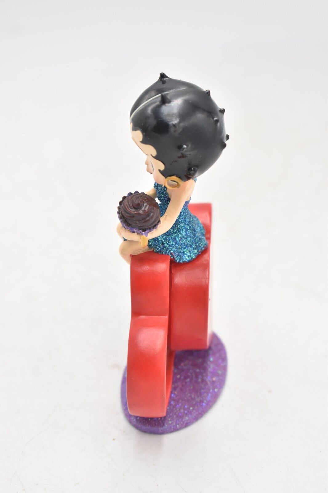 Betty Boop Danbury Mint "A Woman Is Like a Box of Chocolates" Figurine Statue