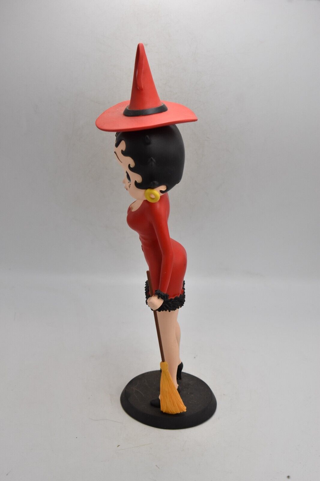 Betty Boop Witch Figurine – King Features Syndicate Collectible – 39cm