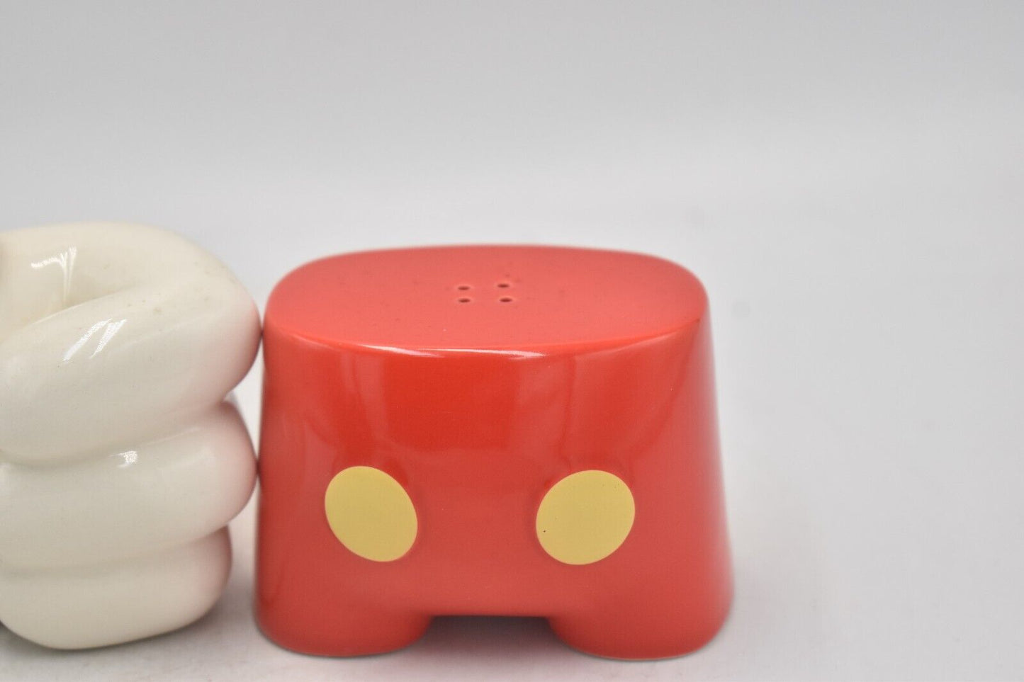 Disney Mickey Mouse Classic Shorts & Glove Salt and Pepper Shakers – Collectible