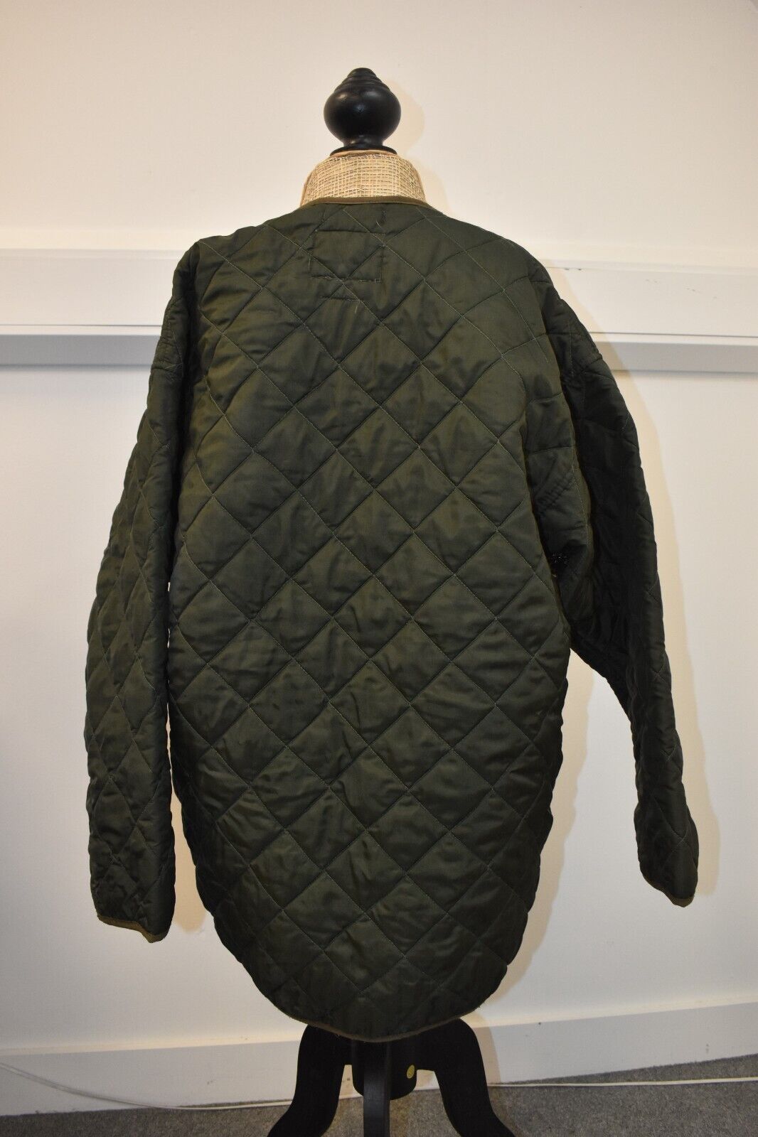 British Army Green Quilted Extreme Cold Weather Parka Jacket Liner – 40" Chest