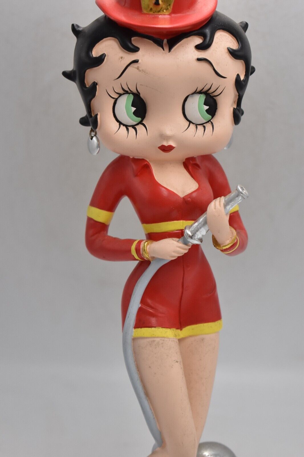 Betty Boop Shopping Betty Figurine – King Features Syndicate