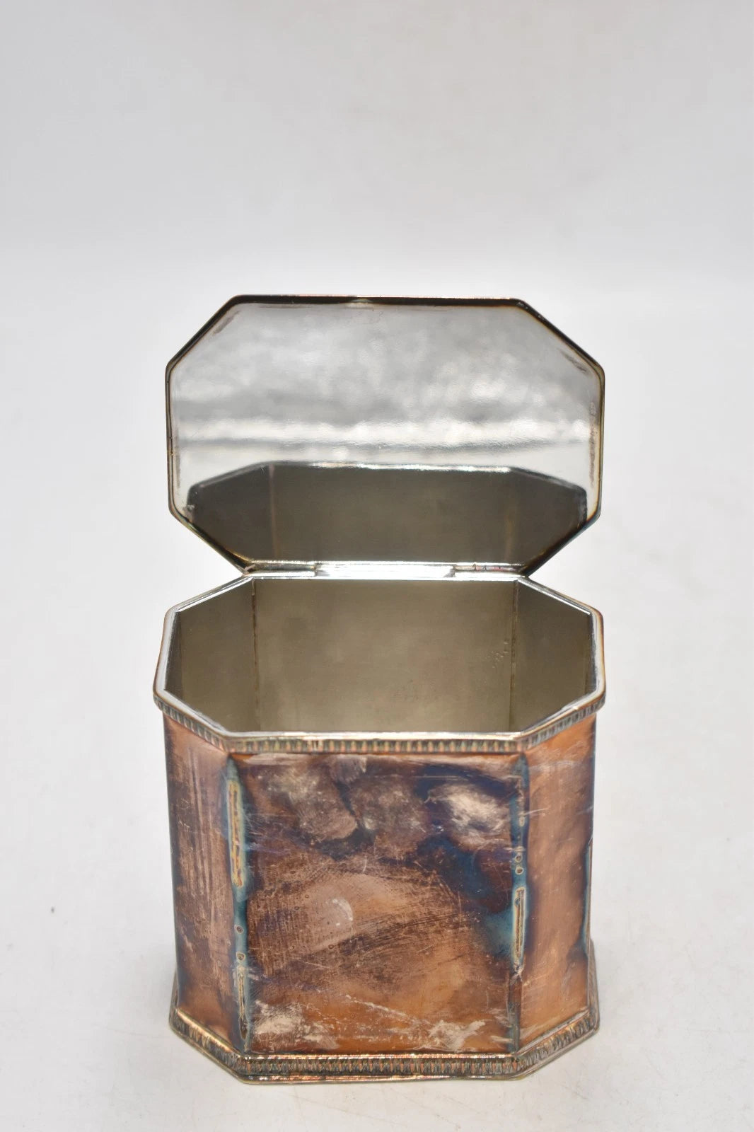 Antique Mappin & Webb Silver Plated Octagonal Tea Caddy – 12.5cm