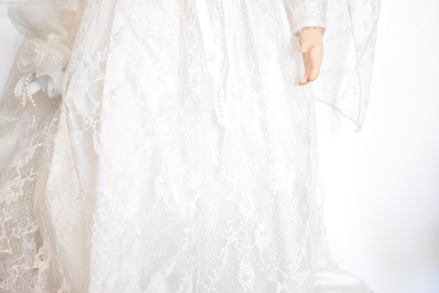 Vintage The Sister Collection Julietta Bride Porcelain Doll – Large – 70cm