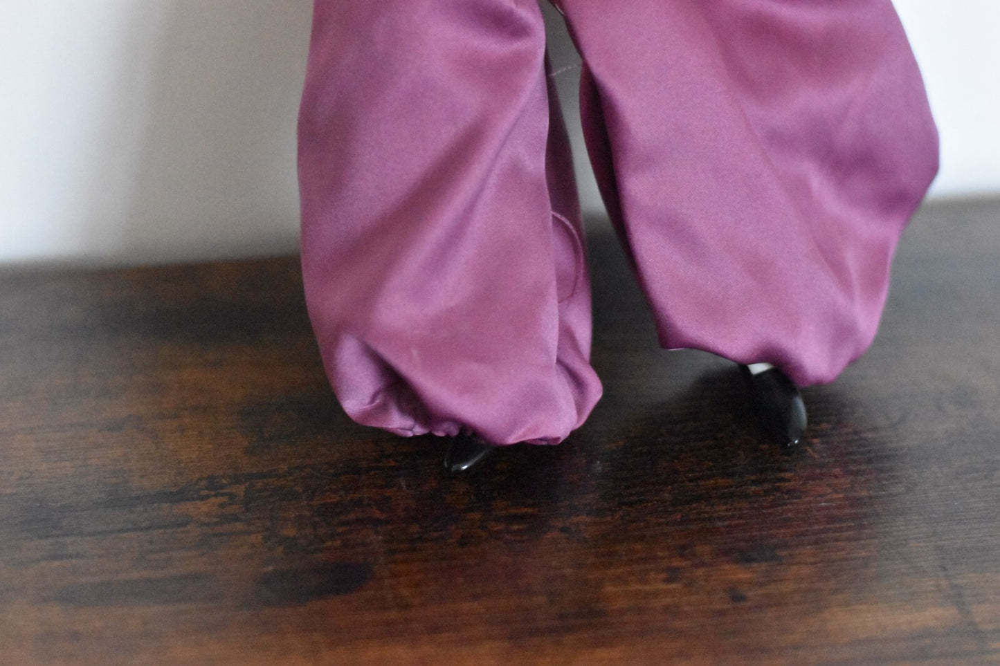 Vintage Porcelain Doll – Creepy Haunted Doll with High Heels & Silk Outfit