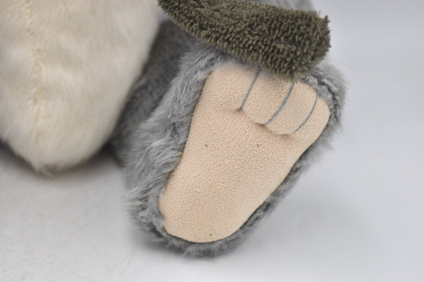 Charlie Bears Iggy – Retired & Tagged – Isabelle Lee Designed