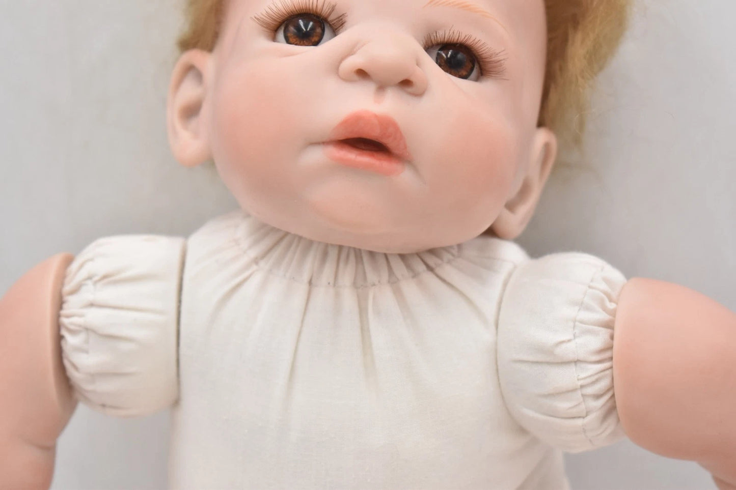 Ashton-Drake Galleries Cherish Reborn Baby Doll 42cm Lifelike Collectible