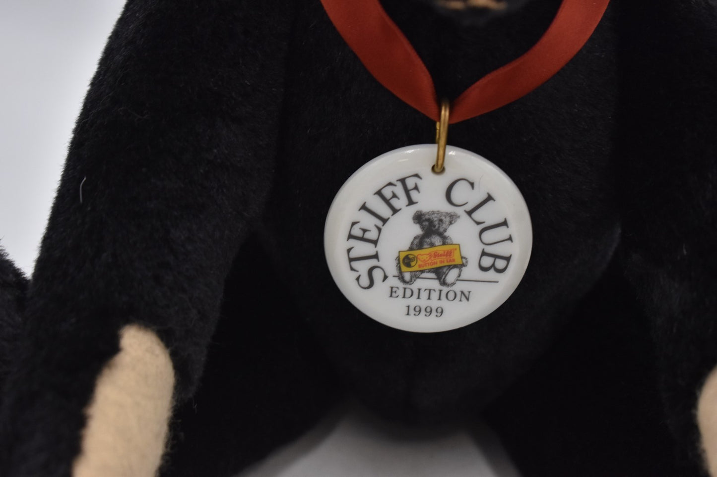 Steiff 1912 Schwarz Replica Teddy Bear – Club Edition 1999 – 420160 – LE #5011