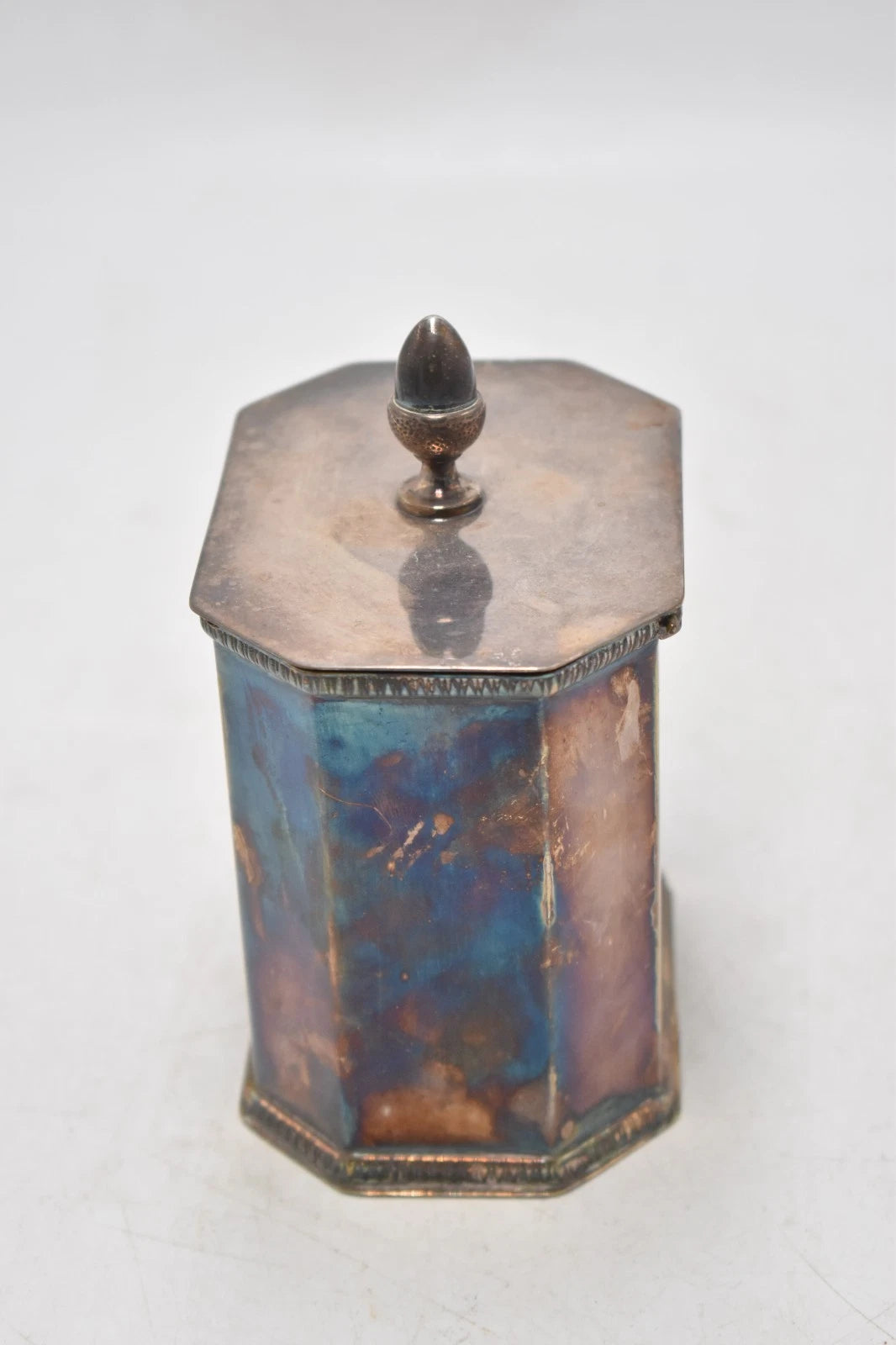 Antique Mappin & Webb Silver Plated Octagonal Tea Caddy – 12.5cm.